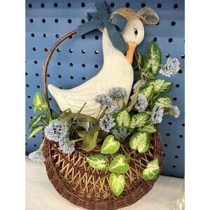 Vintage 80s Duck with Blue Bonnet - Wall hanging Basket Clover
